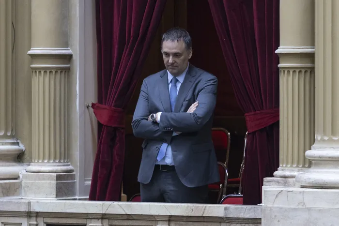 Manuel Adorni, el 3 de diciembre de 2025, en el Congreso de Buenos Aires. · Foto: Matías Baglietto, Nurphoto, AFP