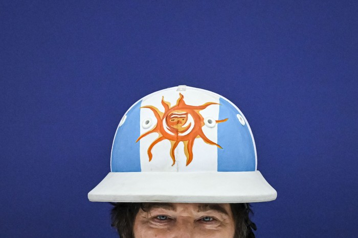 Javier Milei, durante el 132º Abierto Argentino de Polo, el 7 de diciembre, en el campo de polo de Palermo, Buenos Aires. · Foto: Luis Robayo, AFP