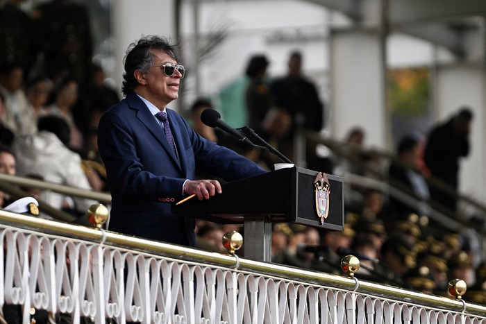 Gustavo Petro durante un acto, el 15 de diciembre, en Bogotá. · Foto: Luis Acosta, AFP