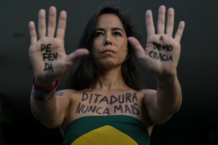 Foto principal del artículo 'Defender la democracia' · Foto: Nelson Almeida, AFP