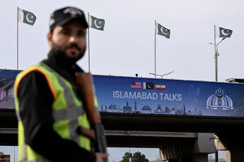El 10 de abril, en Islamabad, Pakistán. · Foto: Farooq Naeem, AFP