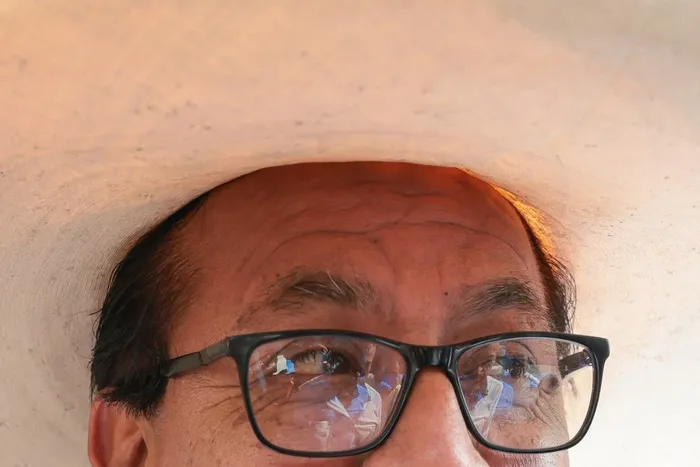 Roberto Sánchez, en el centro histórico de Lima, el 14 de abril de 2026. · Foto: Connie France, AFP