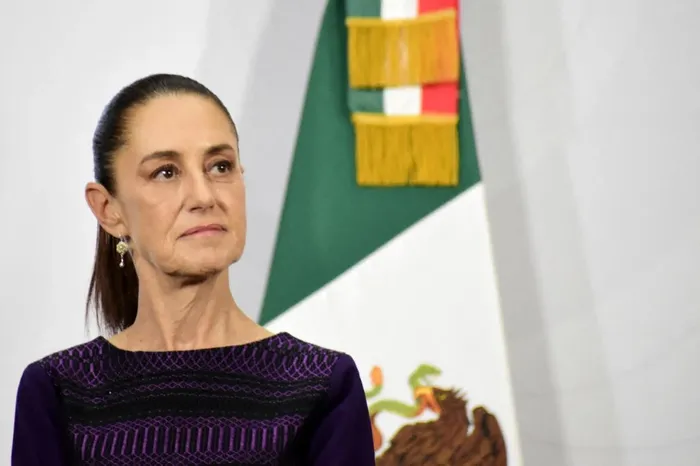 Claudia Sheinbaum en el Palacio Nacional de la Ciudad de México, México, el 24 de abril de 2026. · Foto: Luis Barron, Eyepix, NurPhoto, AFP