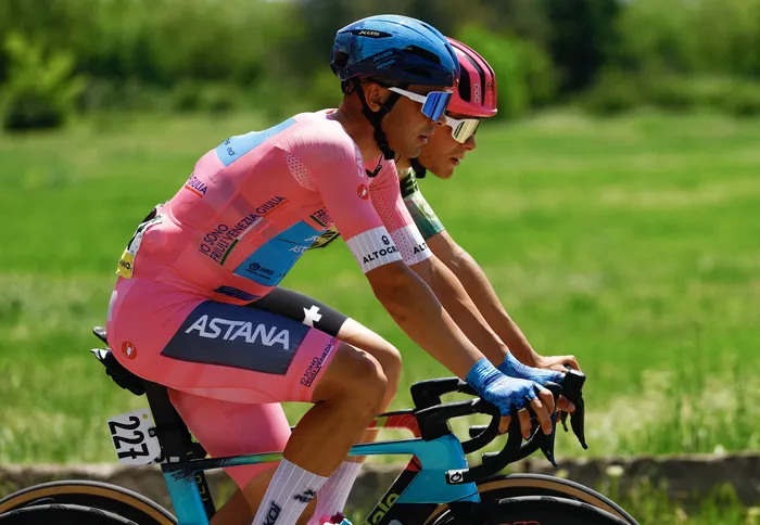 Thomas Silva, durante la tercera etapa del Giro de Italia 2026, el 10 de mayo, en Bulgaría. · Foto: Luca Bettini, AFP