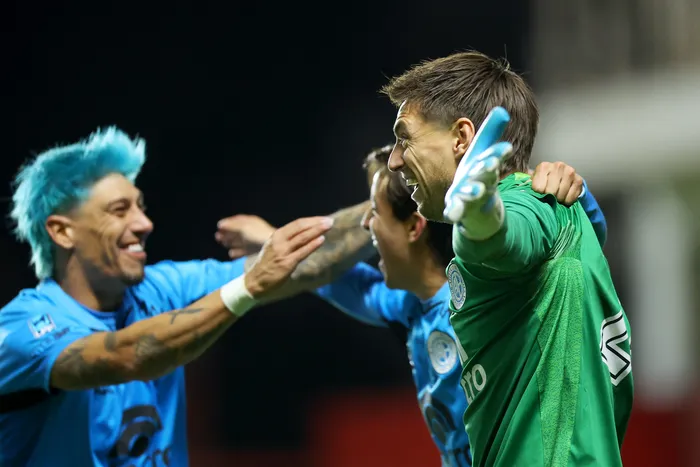 Thiago Cardozo, festeja tras la victoria, el 17 de mayo, en Buenos Aires. · Foto: Alejandro Pagni, AFP