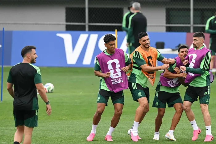 Entrenamiento de México en el Centro de Alto Rendimiento en Ciudad de México, el 10 de junio · Foto: Yuri Cortez, AFP