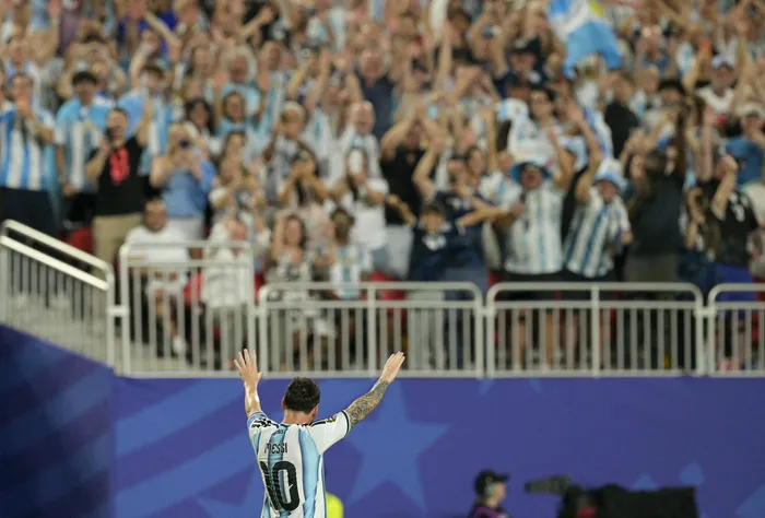 Lionel Messi, celebrando su tercer gol contra Argelia, el 16 de junio de 2026, en Kansas City Stadium. Foto: Juan Mabromata, AFP
