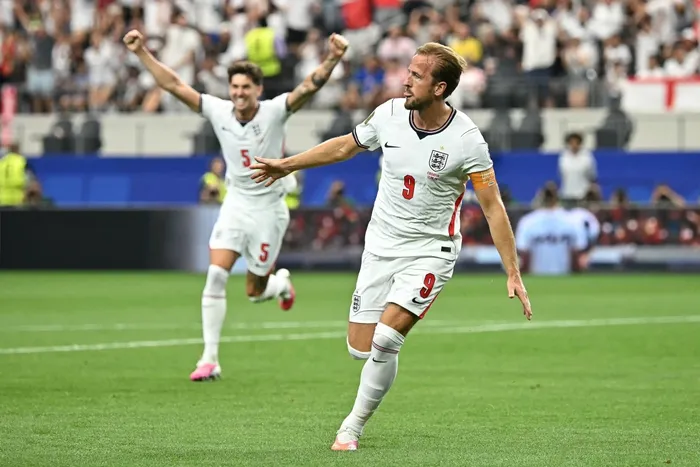 Harry Kane de Inglaterra, tras marcar el segundo gol de su equipo durante el partido de fútbol del Grupo L del Mundial de 2026 entre Inglaterra y Croacia en el estadio Dallas de Arlington el 17 de junio · Foto: Paul Ellis, AFP