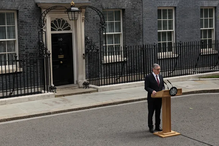 Keir Starmer, el 22 de junio, en el 10 de Downing Street, en Londres. · Foto: Adrian Dennis, AFP