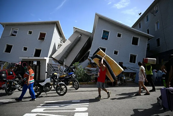 Luego del terremoto en Catia La Mar, el 25 de junio, en el estado de La Guaira, en Venezuela.