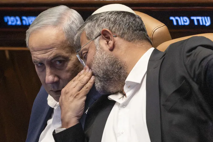 Benjamin Netanyahu e Itamar Ben Gvir, el 16 de julio, en el Parlamento israelí. Foto: Ilia Wefimovich, AFP