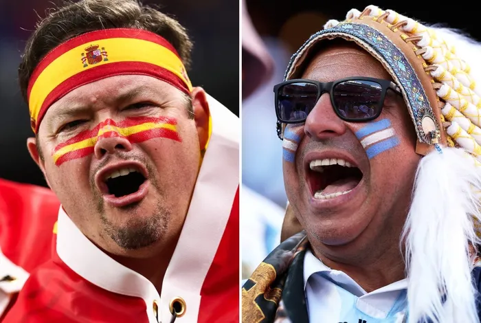 Hincha de España, el 14 de julio, en Arlington, e hincha de Argentina, el 11 de julio, en Kansas City. · Foto: Franck Fife,  AFP