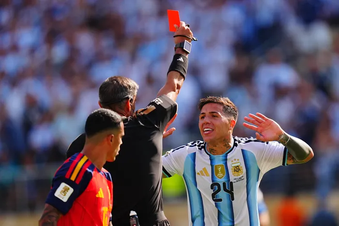 Enzo Fernández, de Argentina, en la final del Mundial 2026 ante España, el 19 de julio.
Foto: Evrim Aydin, Anadolu, AFP