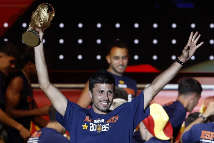 Rodri, de España, el 20 de julio, en la plaza de Cibeles de Madrid. · Foto: Óscar del Pozo, AFP
