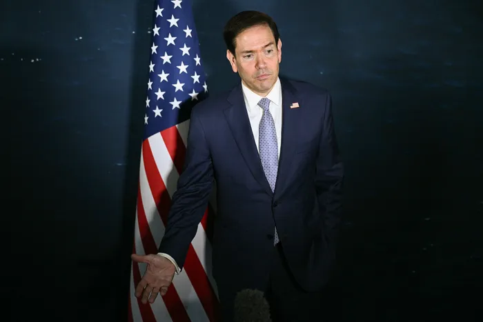 Marco Rubio, durante una conferencia de prensa al margen de la Reunión de Ministros de Relaciones Exteriores de la Asociación de Naciones del Sudeste Asiático (ASEAN) en Pasay, Metro Manila, el 22 de julio. · Foto: Brendan Smialowski, AFP