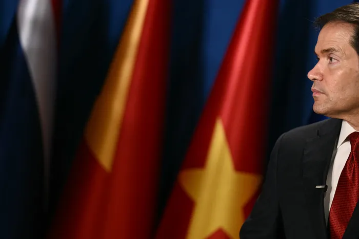 El secretario de Estado de Estados Unidos, Marco Rubio, durante la reunión de ministros de Asuntos Exteriores de la Asociación de Naciones del Sudeste Asiático, el 23 de julio, en Filipinas. · Foto: Brendan Smialowski, AFP