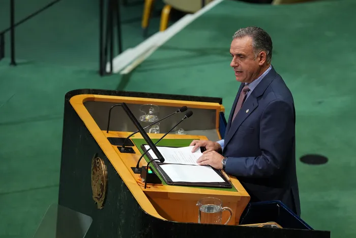 Yamandú Orsi, el 24 de setiembre, en la ONU. Foto: Mehmet Eser, Anadolu, AFP