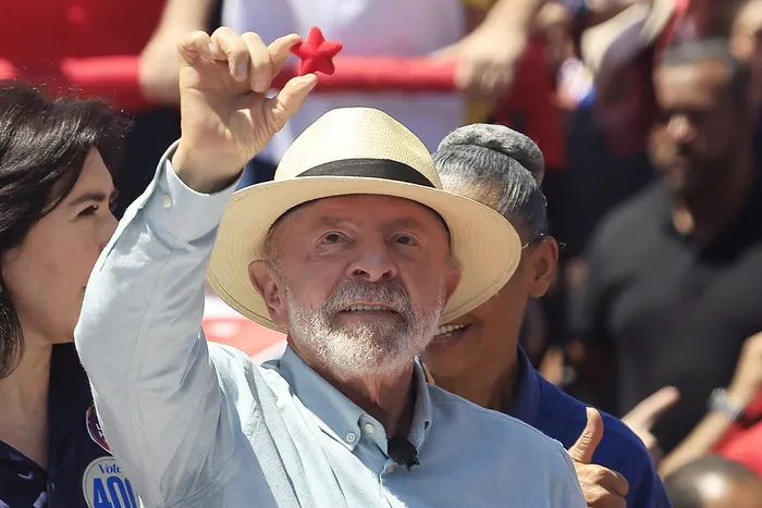 Luiz Inácio Lula da Silva, el 26 de setiembre, durante un acto de campaña en San Pablo. · Foto: Miguel Schincariol / AFP