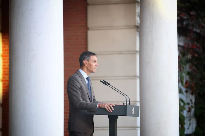 Pedro Sánchez, el 5 de octubre, durante el anuncio de elecciones anticipadas, en el Palacio de la Moncloa, en Madrid. · Foto: La Moncloa, Gobierno de España