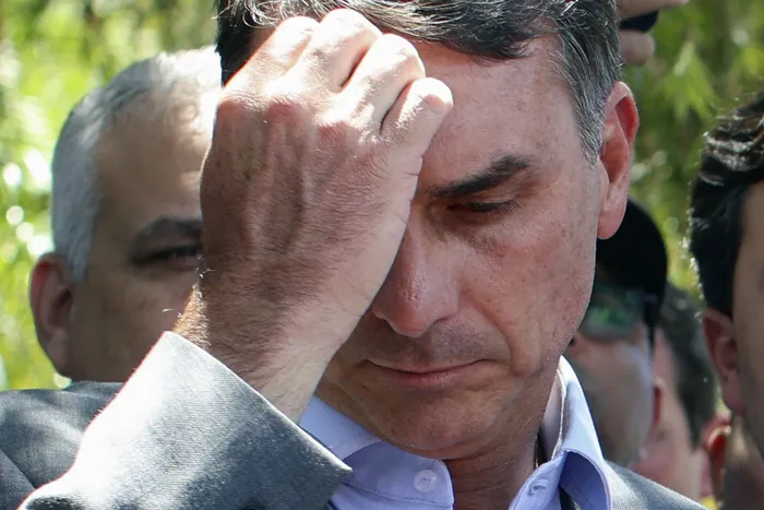 Flávio Bolsonaro, el 7 de octubre, en Brasilia. · Foto: Sergio Lima, AFP