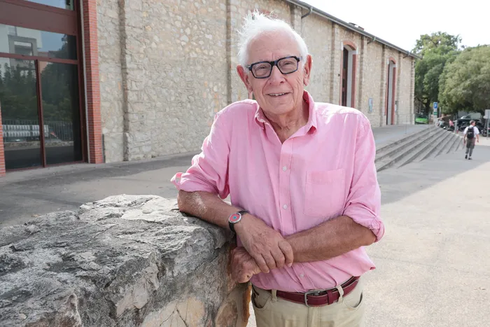 Philippe Meirieu, en el 39º Festival del Libro de Mouans-Sartoux, en el sur de Francia. · Foto: Eric Dervaux, Hans Lucas, AFP.