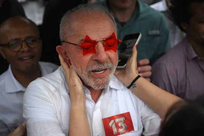 Luiz Inácio Lula da Silva, el 25 de octubre, durante la votación. · Foto: AFP