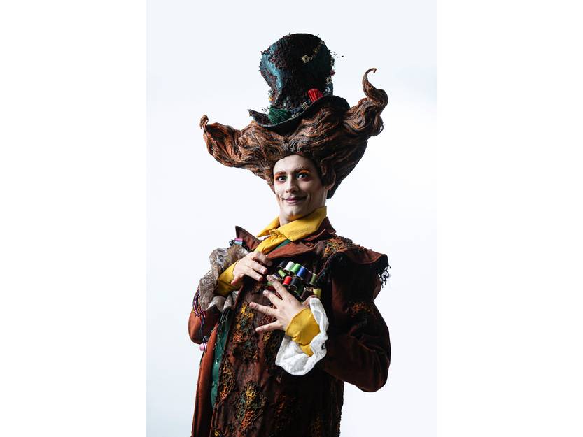 28 20250809 Alicia en el País de las Maravilla