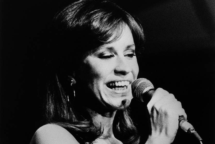 Astrud Gilberto 000_33H886D