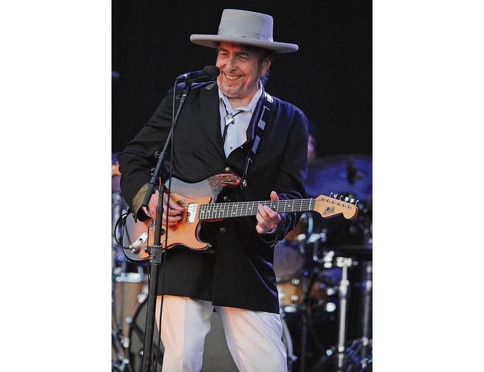 Bob Dylan, durante la 21ª edición del festival de música Vieilles Charrues en Carhaix-Plouguer, en
Francia (archivo, julio de 2012). Foto: Fred Tanneau, AFP