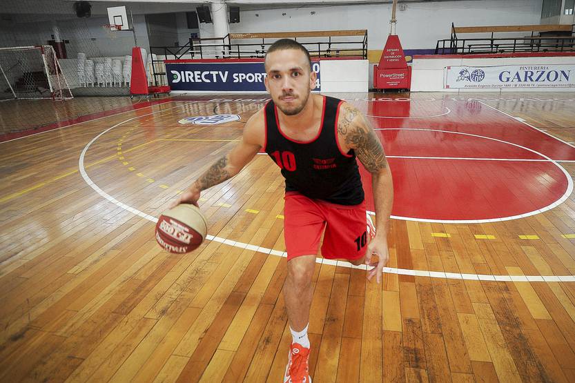 18.19 20220224 suple Garra Brian García 2