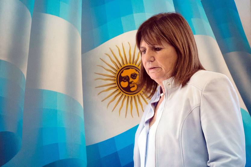 Bullrich argentina_02_000_33Z68J8