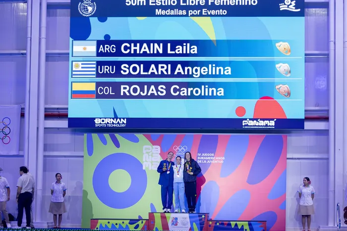 Carolina Rojas, Laila Chain y Angelina Solari, el 16 de abril, en Panamá. Foto: Udesur