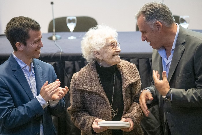 Álvaro Brunini, Ida Holdz y Yamandú Orsi, el 1º de diciembre, en la Torre Ejecutiva. · Foto: Gianni Schiaffarino