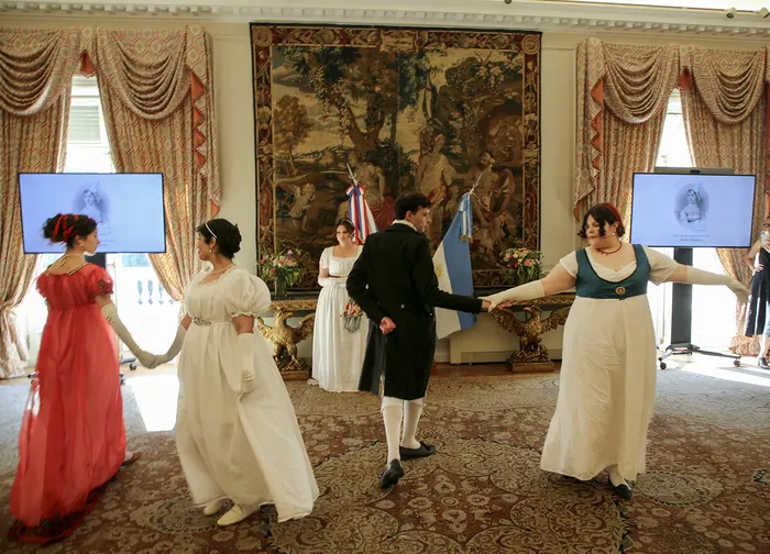 Foto principal del artículo 'Eventos temáticos, fandom, viajes y lluvia de adaptaciones de autoras clásicas' · Foto: Difusión