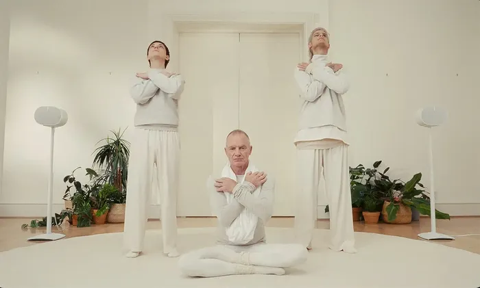 CA7RIEL & Paco Amoroso, Sting, Hasta Jesús Tuvo un Mal Día. · Foto: Captura