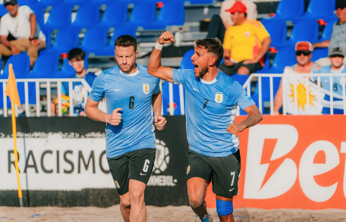 Victoria de Uruguay ante Colombia en Iquique. Foto: @CopaAmerica