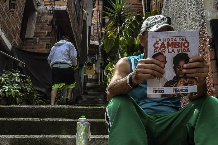 Barrio de la Comuna 13, el 27 de mayo, en Medellín, Colombia. · Foto: Joaquín Sarmiento, AFP