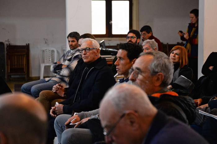 Eduardo Costantini, durante la audiencia pública para presentar su proyecto inmobiliario en José Ignacio. · Foto: Natalia Ayala