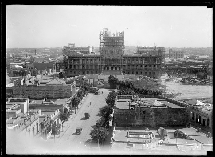 Construcción del Palacio Legislativo, años 1908-1925. · Foto: CdF, s/d de autor