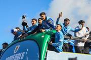 Los jugadores de la selección uruguaya sub 20 festejan con la gente, tras consagrarse campeones del mundo, el 12 de junio de 2023	Foto: Mara Quintero