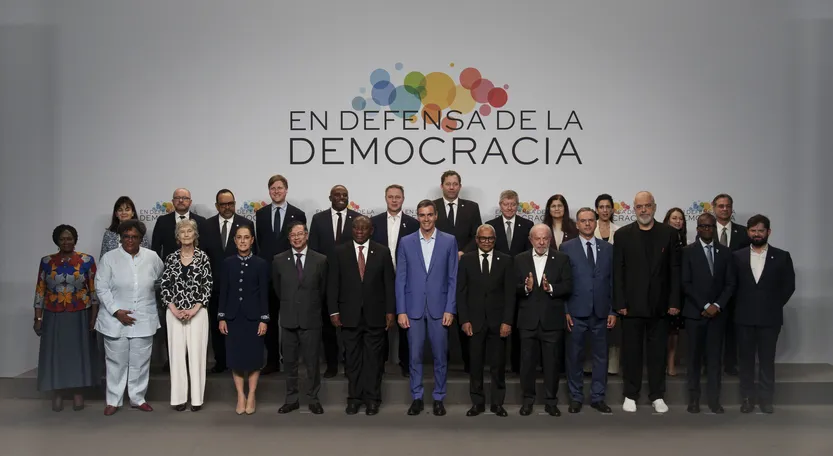 20260419 TAPA DemocraciaCUmbre