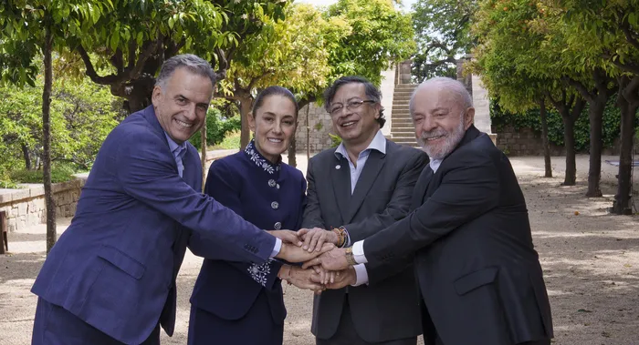 Yamandu Orsi, Claudia Sheinbaum; Colombia, Gustavo Petro, y Brasil, Luiz Inácio Lula da Silva.
Foto: Presidencia Uruguay