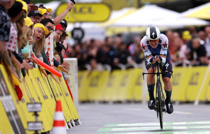 Yves Lampaert, durante la primera etapa de la 109.ª edición del Tour de Francia, etapa de contrarreloj individual de 13,2 km en Copenhague, Dinamarca, el 1 de julio. · Foto: Thomas Samson, AFP