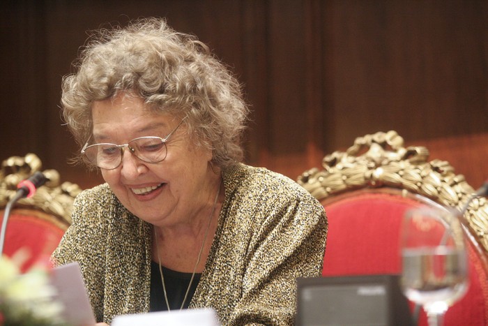 Dorotea Muhr durante el acto por la donación de los manuscritos de Onetti a la Biblioteca Nacional (archivo, mayo de 2007). · Foto: Sandro Pereyra