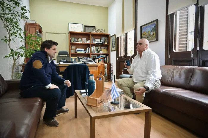 Felipe Algorta y Roberto Bentancor, el 27 de agosto. Foto: UTE
