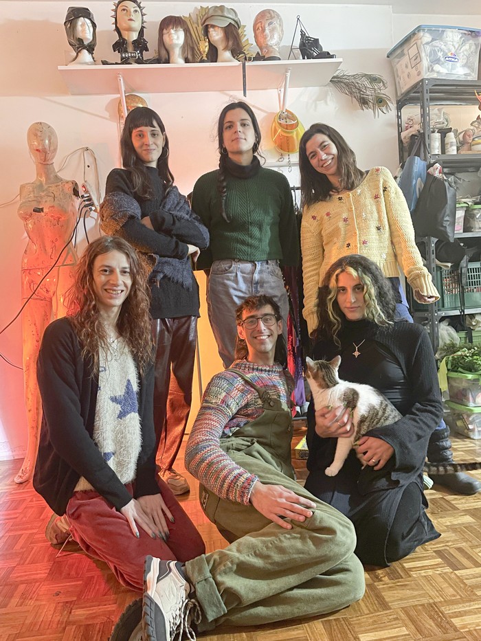 Elenco de _Transfábulas_. · Foto: Difusión