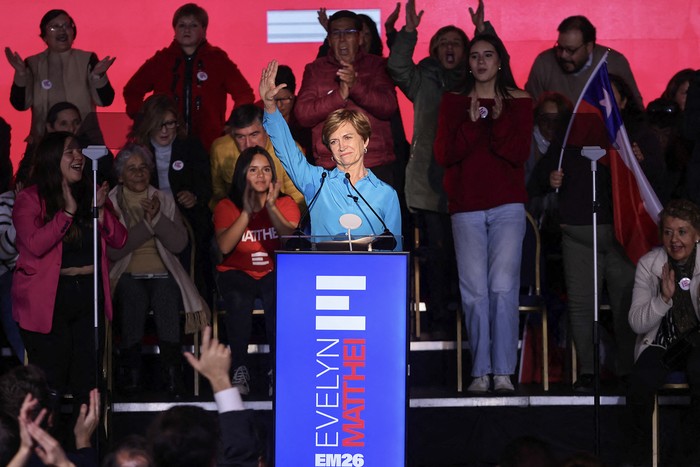 Evelyn Matthei durante el lanzamiento de su campaña presidencial, el 4 de junio, en Santiago. · Foto: Javier Torres AFP Evelyn Matthei durante el lanzamiento de su campaña presidencial, el 4 de junio, en Santiago. · Foto: Javier Torres AFP