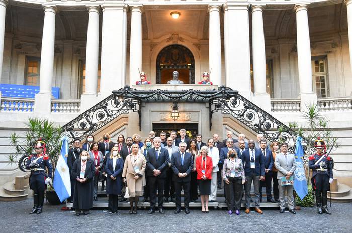 Inauguración del tercer encuentro de ministros y ministras de América Latina y el Caribe, encabezada por 
Alberto Fernández,  el pasado 26 de mayo. Foto: Twitter de la UNESCO.