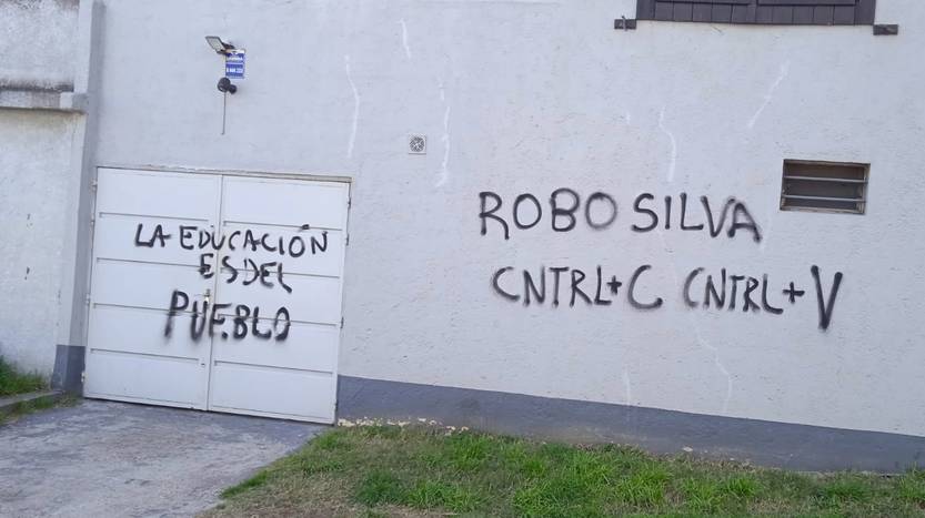 20220820 graffiti robert silva