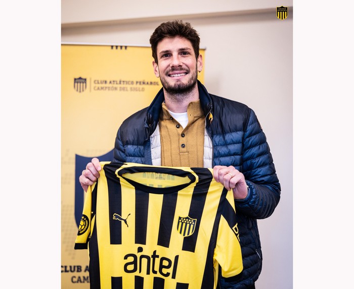 Felipe Avenatti. · Foto: Club Atlético Peñarol